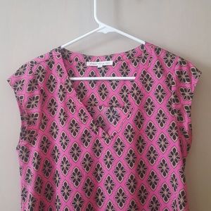 NWOT sleeveless blouse